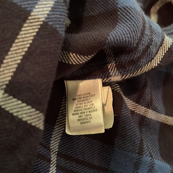 Bonobos cotton flannel button down Medium, Slim - Picture 5 of 5